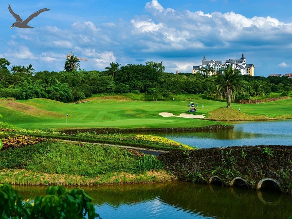 Albatross Sport prezentuje: 10 najlepszych pól golfowych dla 2024-2025